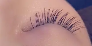 マツエク・マツパ 艶髪育成サロン 京橋　shinのヘアスタイル