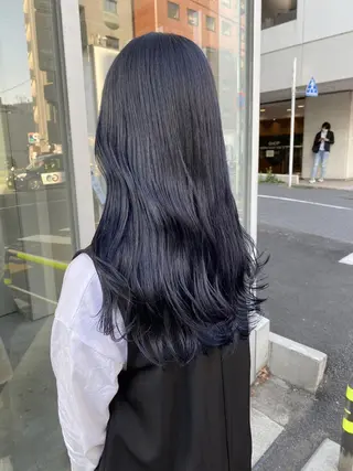 カラー セミロング 透明感ブリーチカラー 🌈TOMOHIROのヘアスタイル