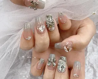 ネイル 🫧NUR NAIL✨のネイルデザイン