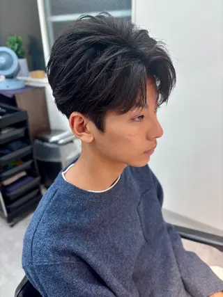 メンズ 男の理想を叶える🔥 メンズパーマ特化｜関のヘアスタイル