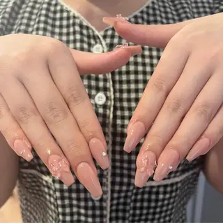 ネイル 五十嵐 莉奈のネイルデザイン