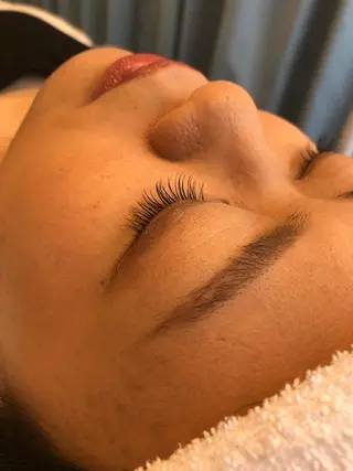 マツエク・マツパ 【デザイナー】田中 美生のヘアスタイル