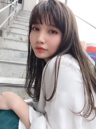 セミロング カラー ryu  ハイライト 🐻‍❄️🖤のヘアスタイル