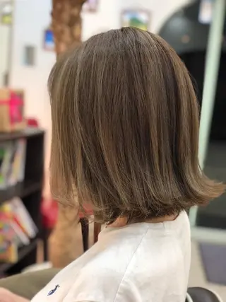 ショート カラー kahuli  hair Ulu 「カーフリヘアウル」所属・鎗田 健のヘアスタイル