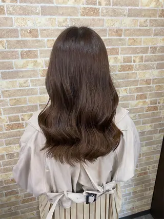 セミロング SALOWIN上野店所属・美髪ヘア 🤍erikaのヘアスタイル