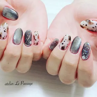 ネイル Atelier Le Passage所属・h nakatsukaのネイルデザイン