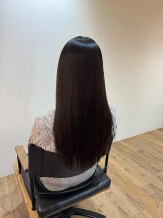 セミロング afloatkobe所属・美髪/髪質改善 川口凌弥のヘアスタイル