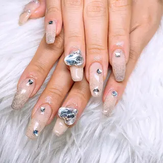 ネイル VIOLA .nailのネイルデザイン