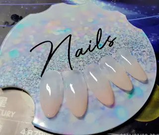 ネイル Ｍoons所属・Moon's ✨Ari ✨のネイルデザイン