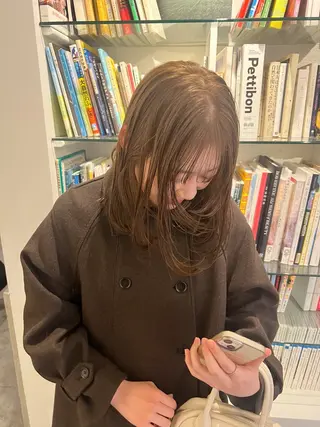 ミディアム カラー KOCHAB本山所属・三谷 はるなのヘアスタイル