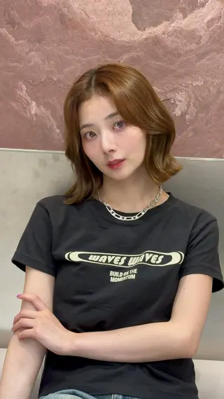 ミディアム ロンドガーネット /髪質改善/レイヤーのヘアスタイル