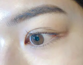 マツエク・マツパ TotalBeautysalonCURE所属・CURE 朱梨のネイルデザイン