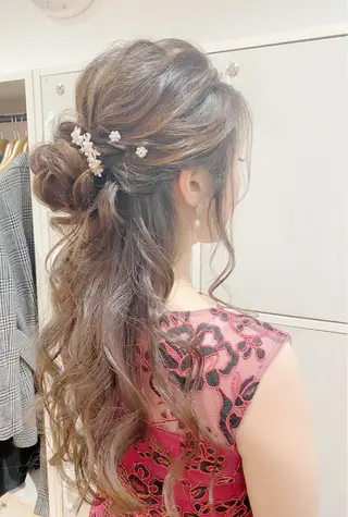 ヘアアレンジ GRANLUSSO 〜グランルッソ駅前店所属・木口 嘉美のヘアスタイル