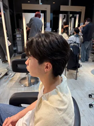 メンズ akihiro／韓国 ヘア／栄のヘアスタイル