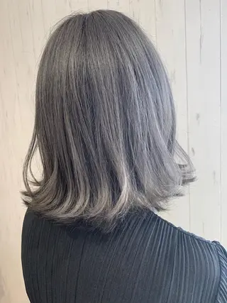 ミディアム カラー 工藤 萌香のヘアスタイル