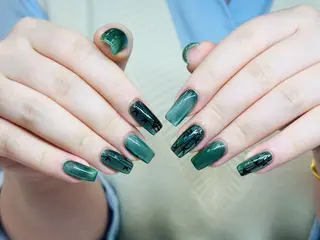 ネイル U+ネイルサロン所属・shan. sのネイルデザイン