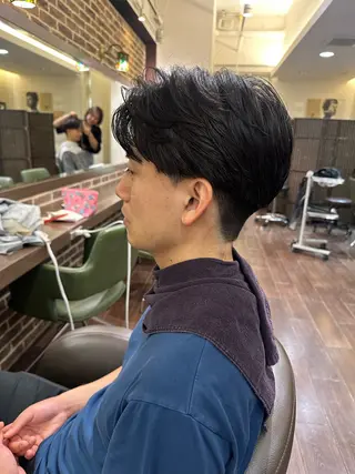 ショート パーマ メンズ Rei/ 縮毛矯正/ ハイライトカラー募集のヘアスタイル