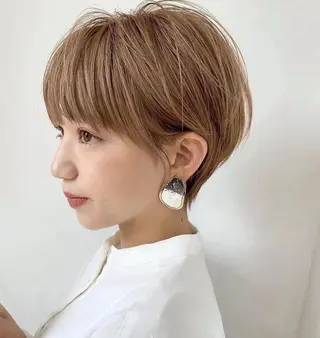 ショート カラー u hair所属・こばやし ももこのヘアスタイル