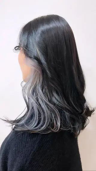 ミディアム カラー ハイトーンカラー シールエクステのヘアスタイル