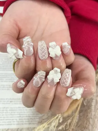 ネイル Basic町田本店 Suzunaのネイルデザイン