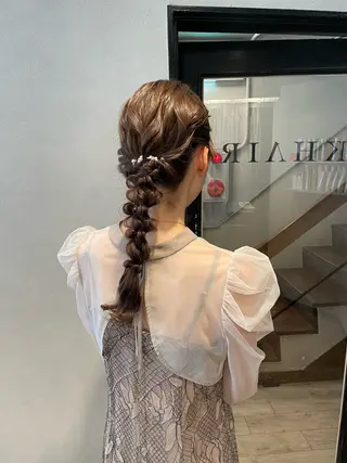 ヘアアレンジ 金城 二千夏のヘアスタイル