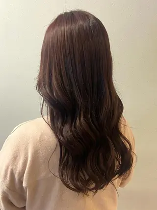 ロング カラー natsumi / N°ariaのヘアスタイル