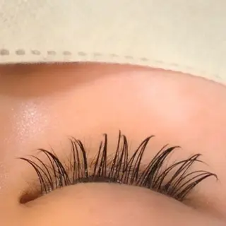 マツエク・マツパ 束感まつぱ🥑🤍 NATUKI🤍のマツエク・マツパデザイン