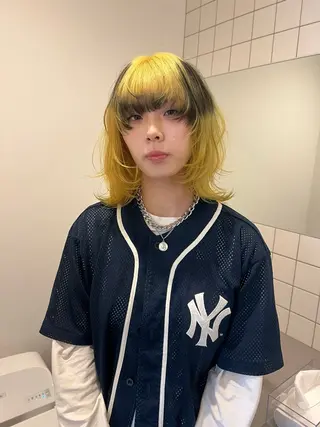 ミディアム 舟橋耀/ブリーチカラ ー/レイヤーカットのヘアスタイル