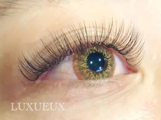 マツエク・マツパ LUXUEUX春日店所属・LUXUEUX春日店 (ルクソー)のネイルデザイン