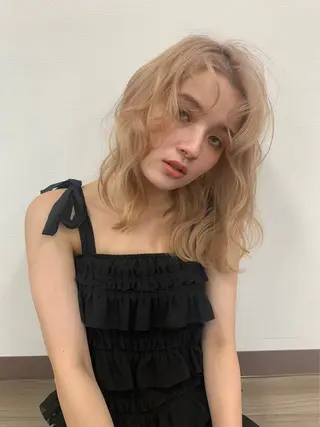 カラー ＨＩ ROのヘアスタイル