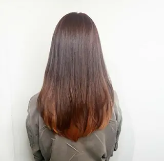 ロング 🇰🇷透明感×ハイ トーン🌟tomoのヘアスタイル