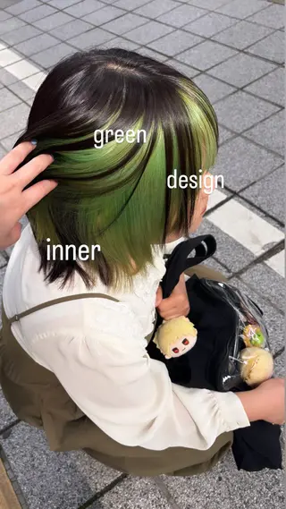 セミロング カラー 🍓ハイトーンカラー 🎀nene🍓のヘアスタイル