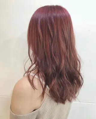 ロング フェアリーテイル所属・吉田 典弘のヘアスタイル