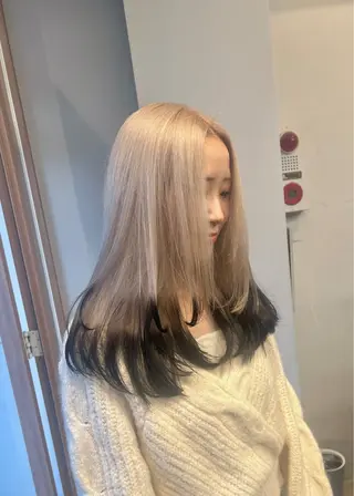 ロング カラー SALOWIN柏Suite所属・ブリーチ毛の縮毛矯正 ハイトーン/岡本智樹のヘアスタイル