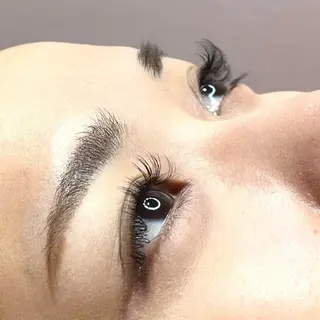 マツエク・マツパ narumi .のマツエク・マツパデザイン