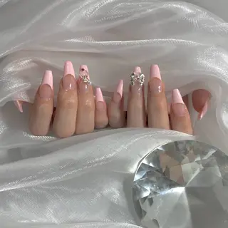 ネイル ZUZU AMEE NAILのネイルデザイン