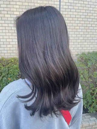 セミロング カラー ZELE新瑞橋店所属・吉川 璃々花のヘアスタイル