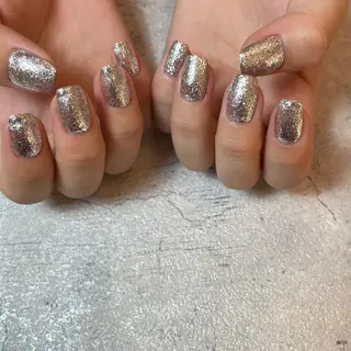 ネイル Ami 🦥のネイルデザイン