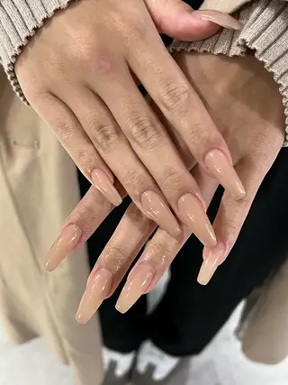 ロング つめノ さきのネイルデザイン