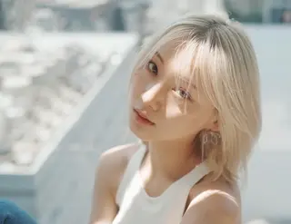 赤みオフの透明感職人 /ケア重視の美髪施術のヘアスタイル