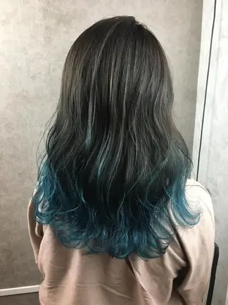 ロング カラー ツイストスパイラル パーマ🟡KYOUのヘアスタイル