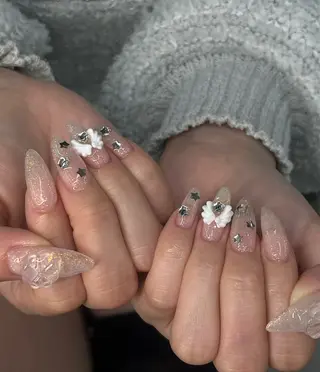 ネイル schon 🎀saraのネイルデザイン