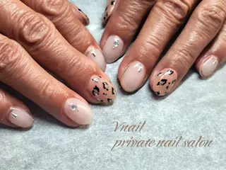 ネイル V. nailのネイルデザイン