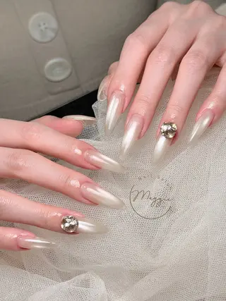 ネイル Maggie Nail🦩のネイルデザイン