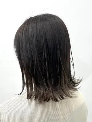 ミディアム カラー 🦄インナーカラー 🦄貫井彩花のヘアスタイル
