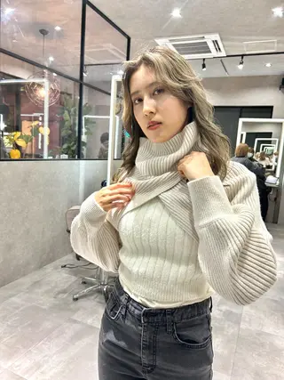 ミディアム カラー mood tatemachiのヘアスタイル