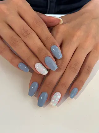 ネイル REINA .のネイルデザイン