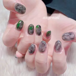 ネイル オーナーネイリスト MAKIのネイルデザイン