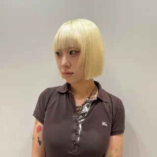 ショート ハイトーン×ショート /RINのヘアスタイル