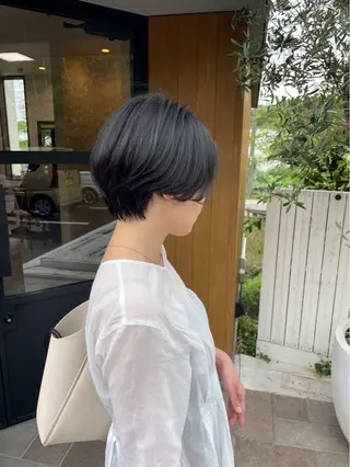 ショート 吉田 咲樹のヘアスタイル